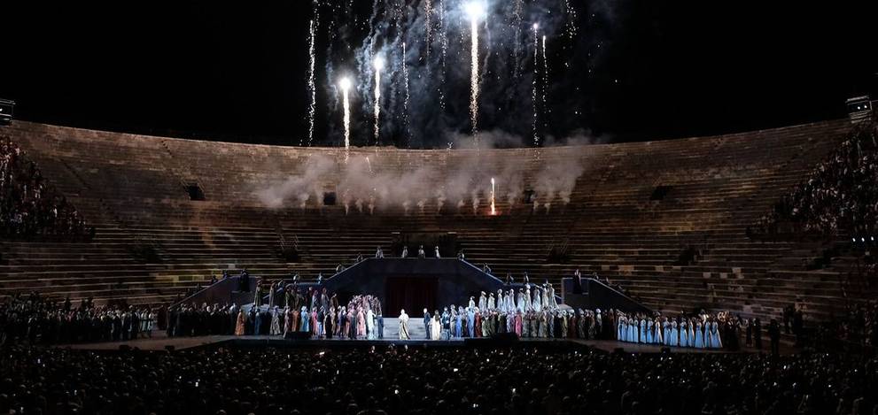 © Arena di Verona