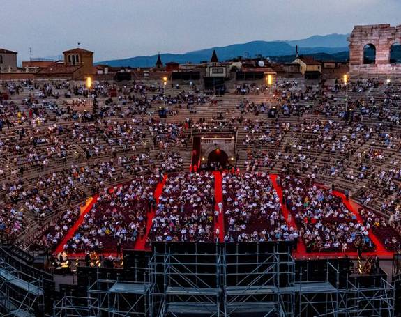 © Arena di Verona