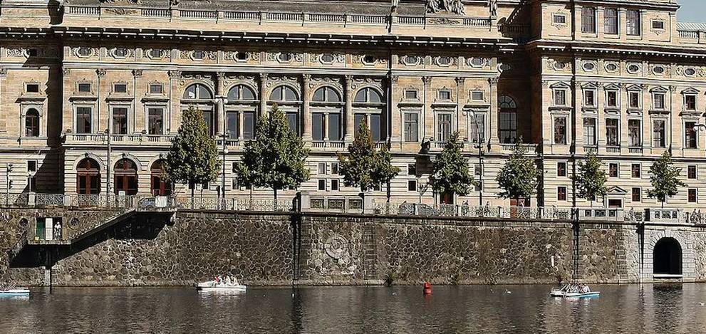 © National Theatre Prague