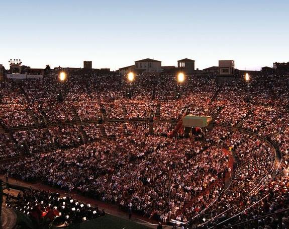 © Arena di Verona