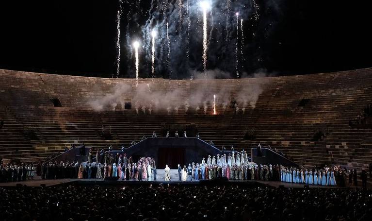 © Arena di Verona